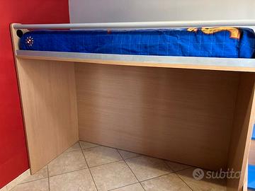 struttura per letto soppalco