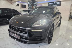 NUOVA PORSCHE MACAN TURBO 2.0 BENZINA 265CV CHRONO