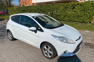Ford Fiesta 1.2 82CV 3 porte Titanium