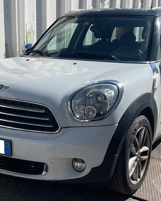 MINI COOPER COUNTRYMAN 1.6D 111Cv. ALL 4