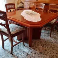 tavolo con sedie