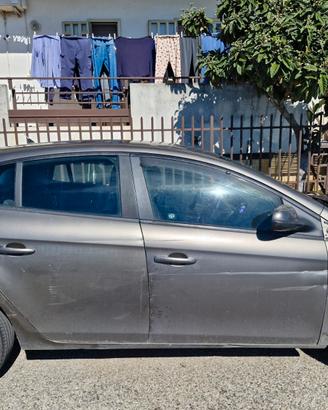 fiat bravo per pezzi di ricambio 