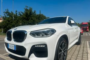 Bmw X4 2.0 190 cv pacchetto M