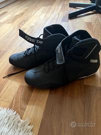 scarpe alpinestar da moto