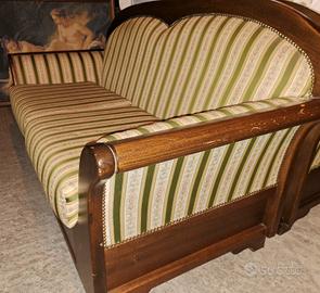 Divano in legno