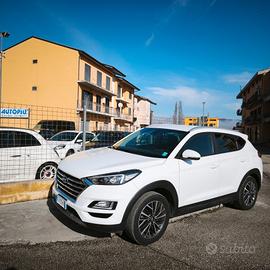 Hyundai Tucson 1.6 CRDi Exellence E6