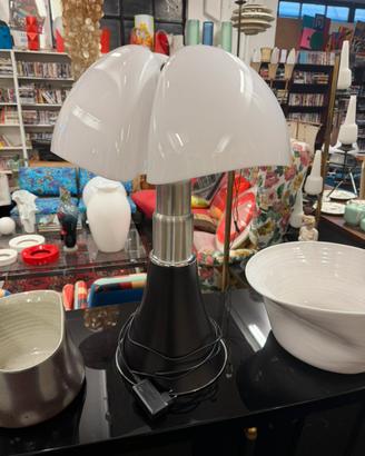 Lampada Pipistrello, Martinelli luce, Gae Aulenti