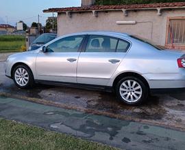 VOLKSWAGEN Passat 6ª serie - 2008