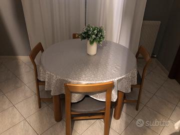 Tavolo & 4 sedie