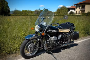 Moto Guzzi V850 GT California Targa Oro FMI