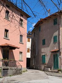Casa con Giardino a Mammiano