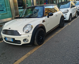 Mini Cooper Diesel 1.6 109cv