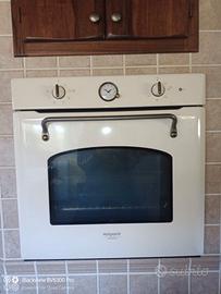 HOTPOINT FIT804HOWHA FORNO ELETTRICO INCASSO 73 Lt