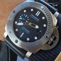 Panerai pam01305 submersible