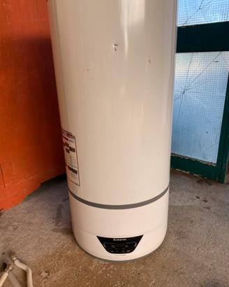 Scaldabagno ariston lydos hybrid 80 litri