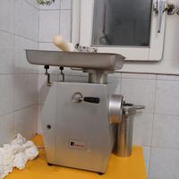 MACCHINA TRITACARNE  OMEGA  MACELLERIA/ GASTRONOMI