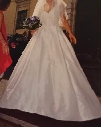 Abito da sposa Pronovias monospalla