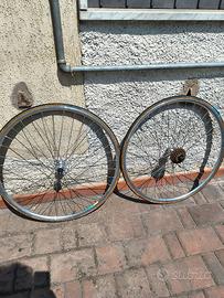 coppia ruote corsa