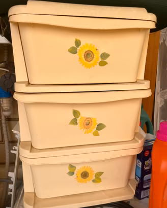 Cassettiera in plastica da esterno con 3 cassetti