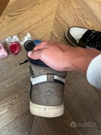 J1 high travis scott