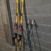 Sci ROSSIGNOL e Scarponi sci Head 