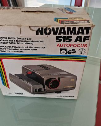 Proiettore diapositive Braun Novamat 515 AF