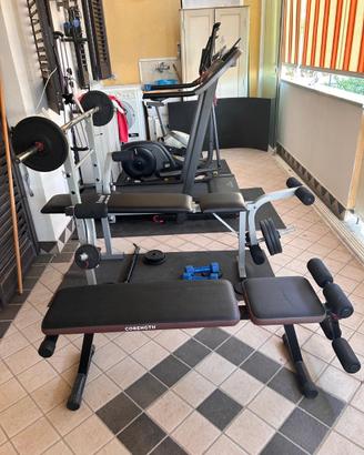 Attrezzatura palestra completa – tapis roulant, pa