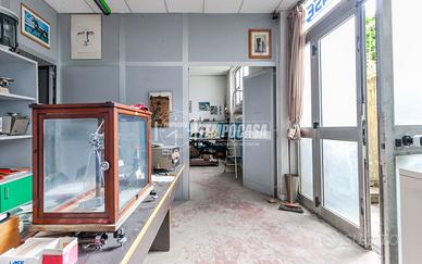 Laboratorio di 129mq in zona Bovisa - libero subi