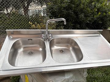 Lavandino incasso Franke