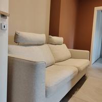 Divano 3 posti Ikea Parup con poggiatesta beige