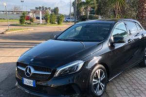 Mercedes-benz A 180 d Premium