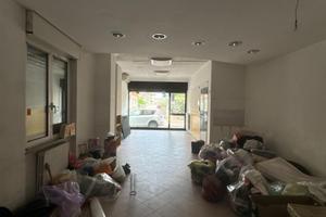 NEGOZIO A CASTELLI CALEPIO