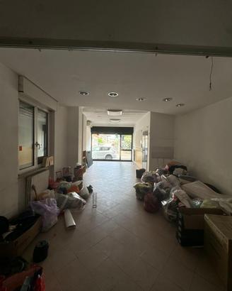 NEGOZIO A CASTELLI CALEPIO