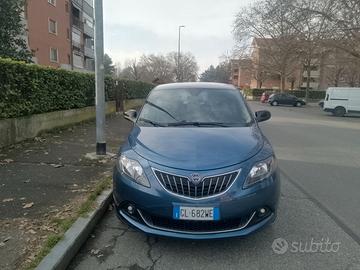 Lancia Ypsilon Gold plus Hybrid