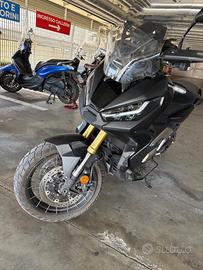 Honda X-ADV 750 Impeccabile, full optional
