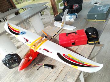 aereo radiocomandato Sky Surfer X10 