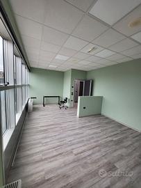 Ufficio ad uso esclusivo all inclusive