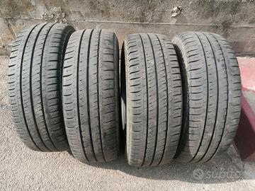 4 GOMME ESTIVE MICHELIN 235/60/17 C