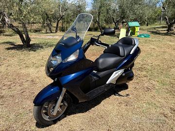 Honda Silver Wing 600 Blu