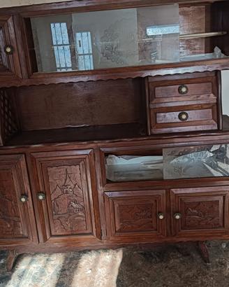 Credenza in legno  della nonna 