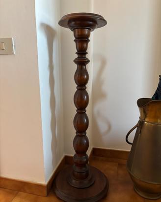 Piedistallo portavasi in legno vintage