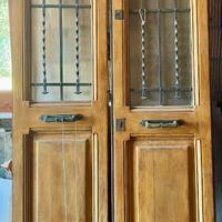 Portone antico legno massello vetro e ferro battut