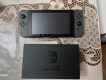 Nintendo Switch usata+ Mario Kart 8 Deluxe