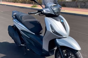 Piaggio Beverly 400 S 2022