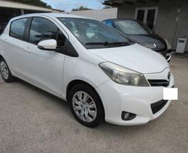 Toyota Yaris 1.0 5 porte Lounge