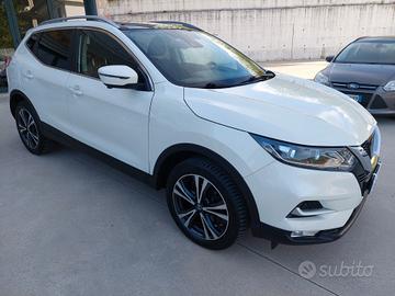 Nissan Qashqai 1.6 dCi 131CV STRA FULL NUOVISSIMO