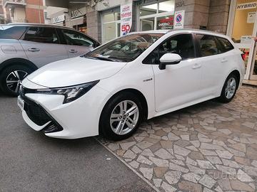 Toyota Corolla Touring Sports 1.8 Hybrid Business