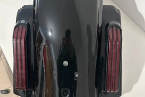 Parafango con frecce CVO Harley Davidson