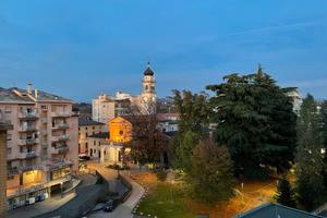 Trilocale 85mq + Box - Biumo - Centro Varese