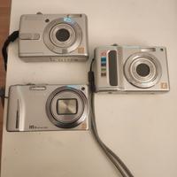 Tre macchine digitali Lumix Panasonic